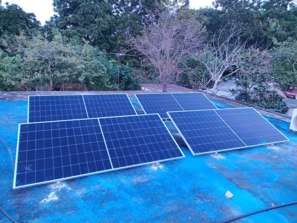 Instalación de Paneles Solares